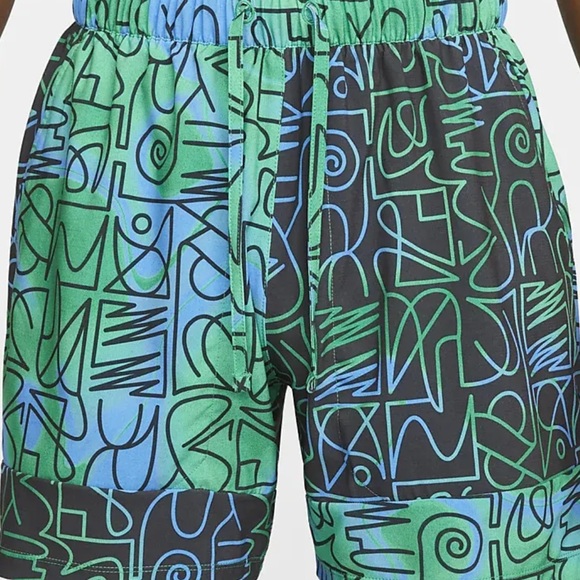 *NWT* Men Nike Yoga Dri-FIT A.I.R. Soft Woven Athletic Shorts Lucky Greene - Picture 1 of 5
